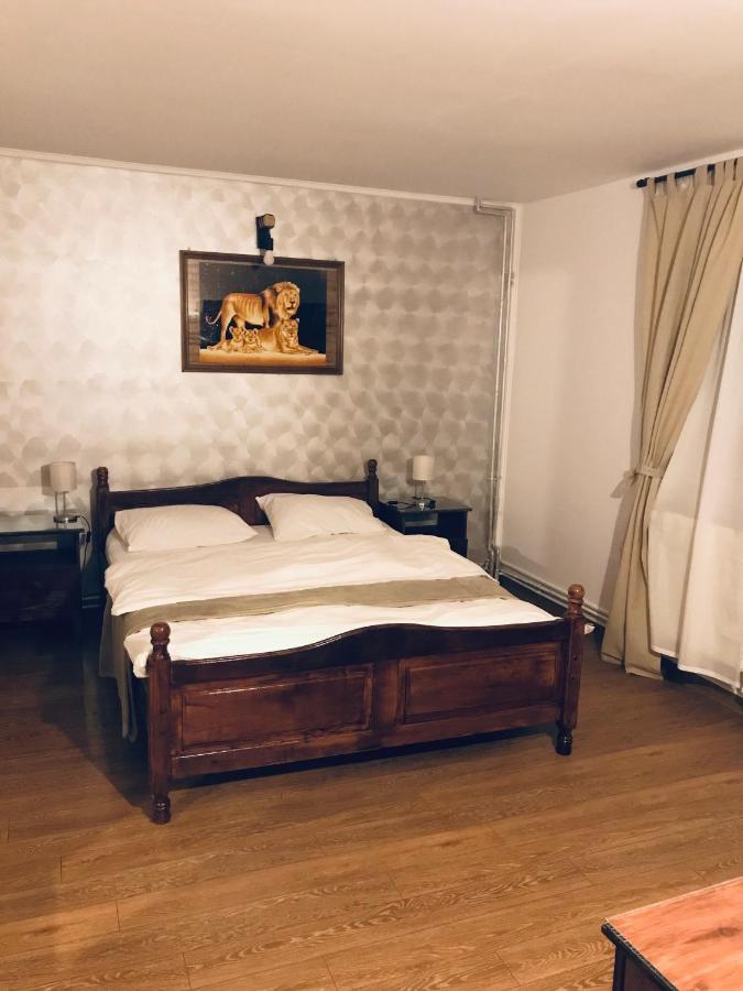 Pensiunea Royal รานกา ภายนอก รูปภาพ